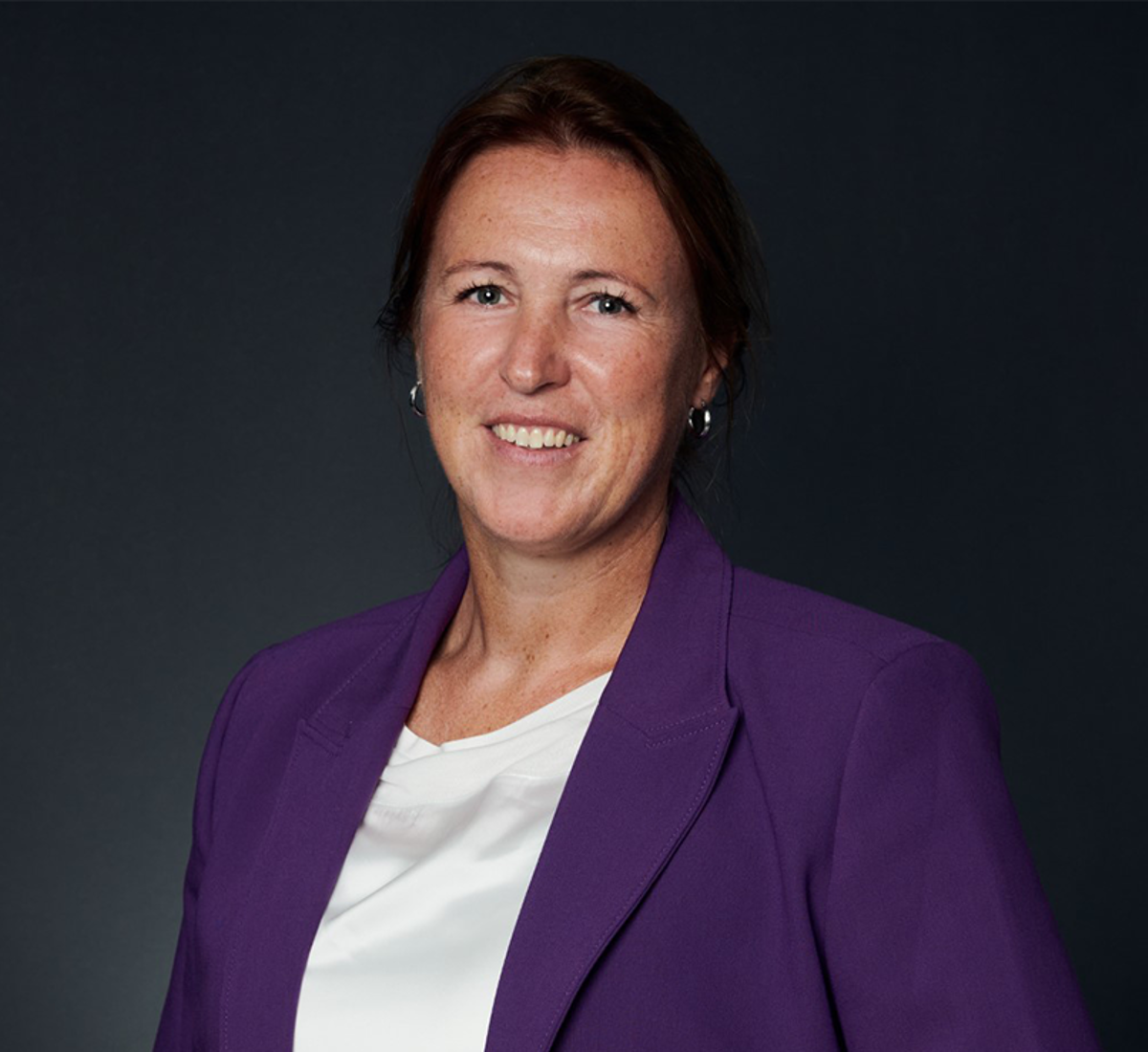 Margot Van Soest FD Article Real Page PNG